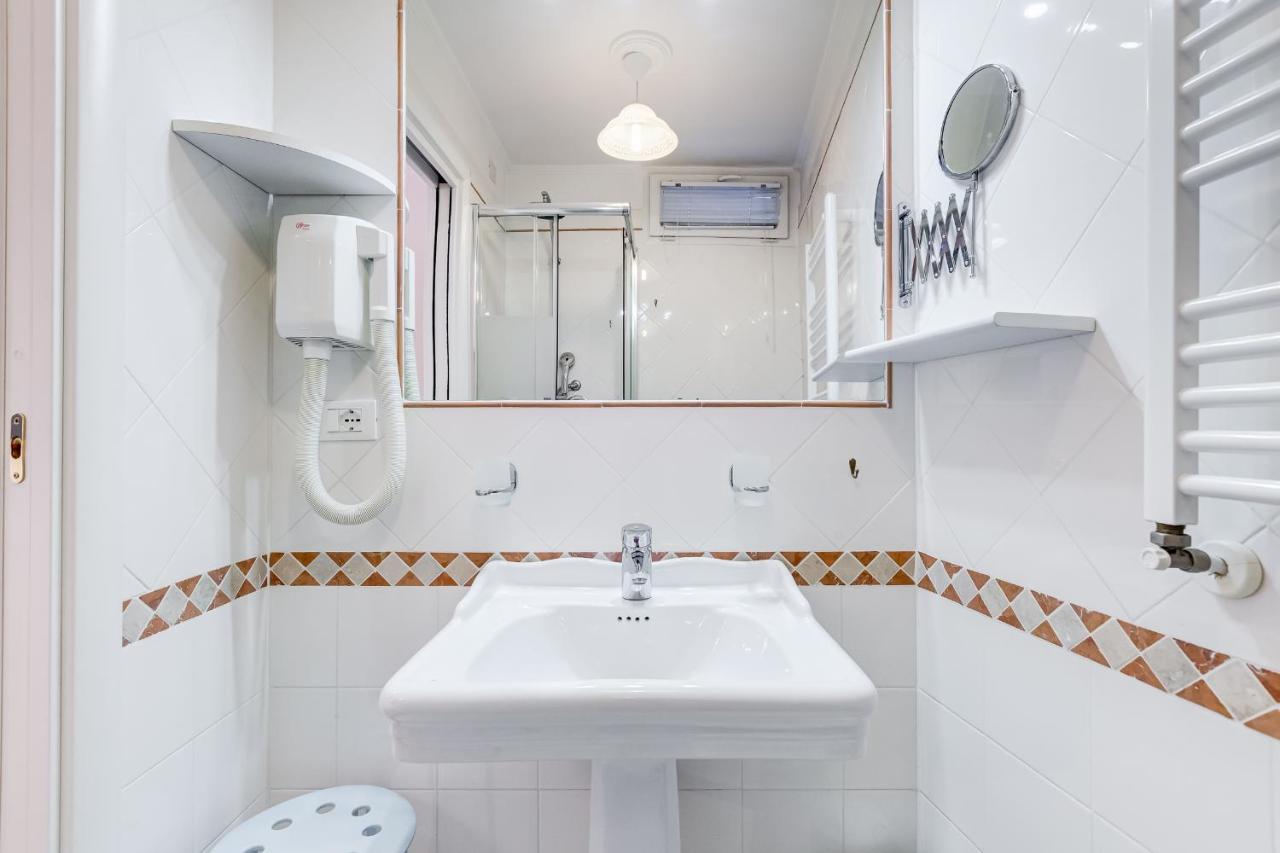 Trevi Fountain Modern Apartment Řím Exteriér fotografie