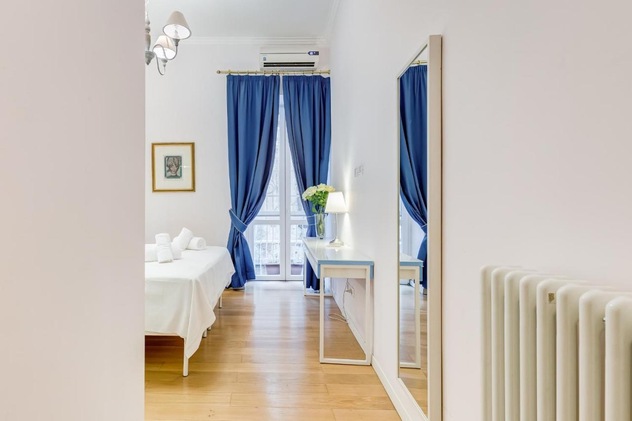 Trevi Fountain Modern Apartment Řím Exteriér fotografie