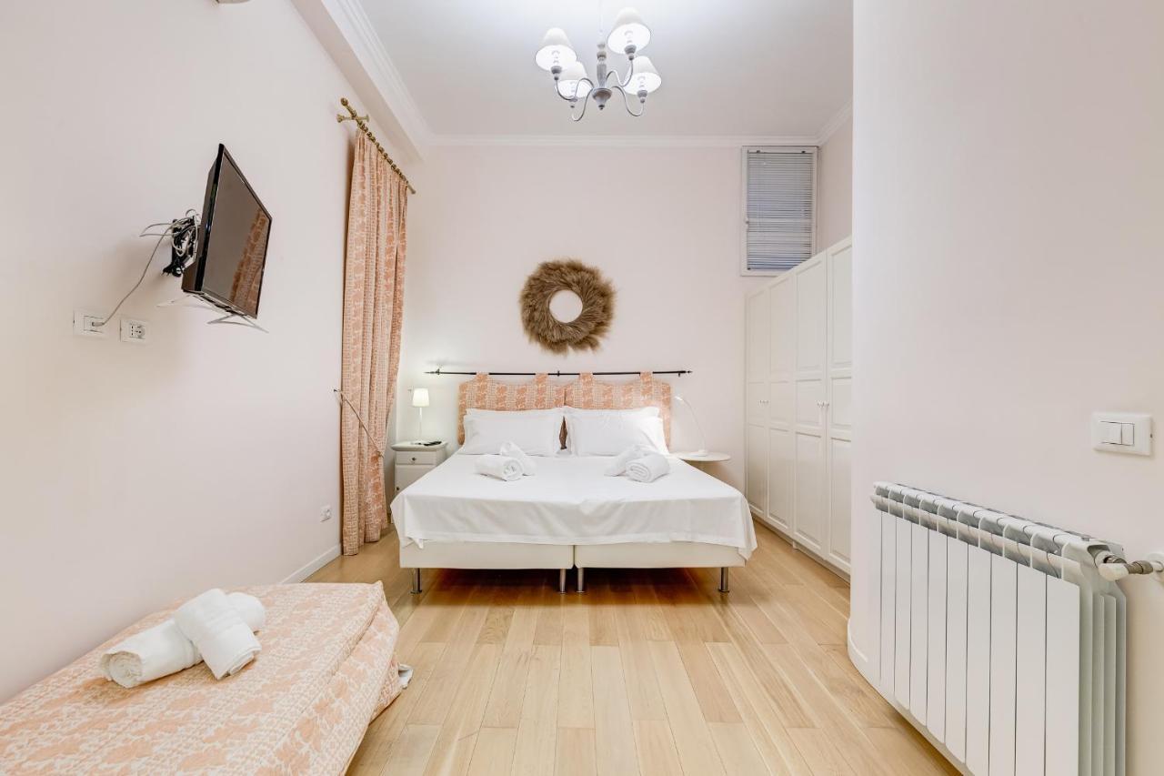Trevi Fountain Modern Apartment Řím Exteriér fotografie